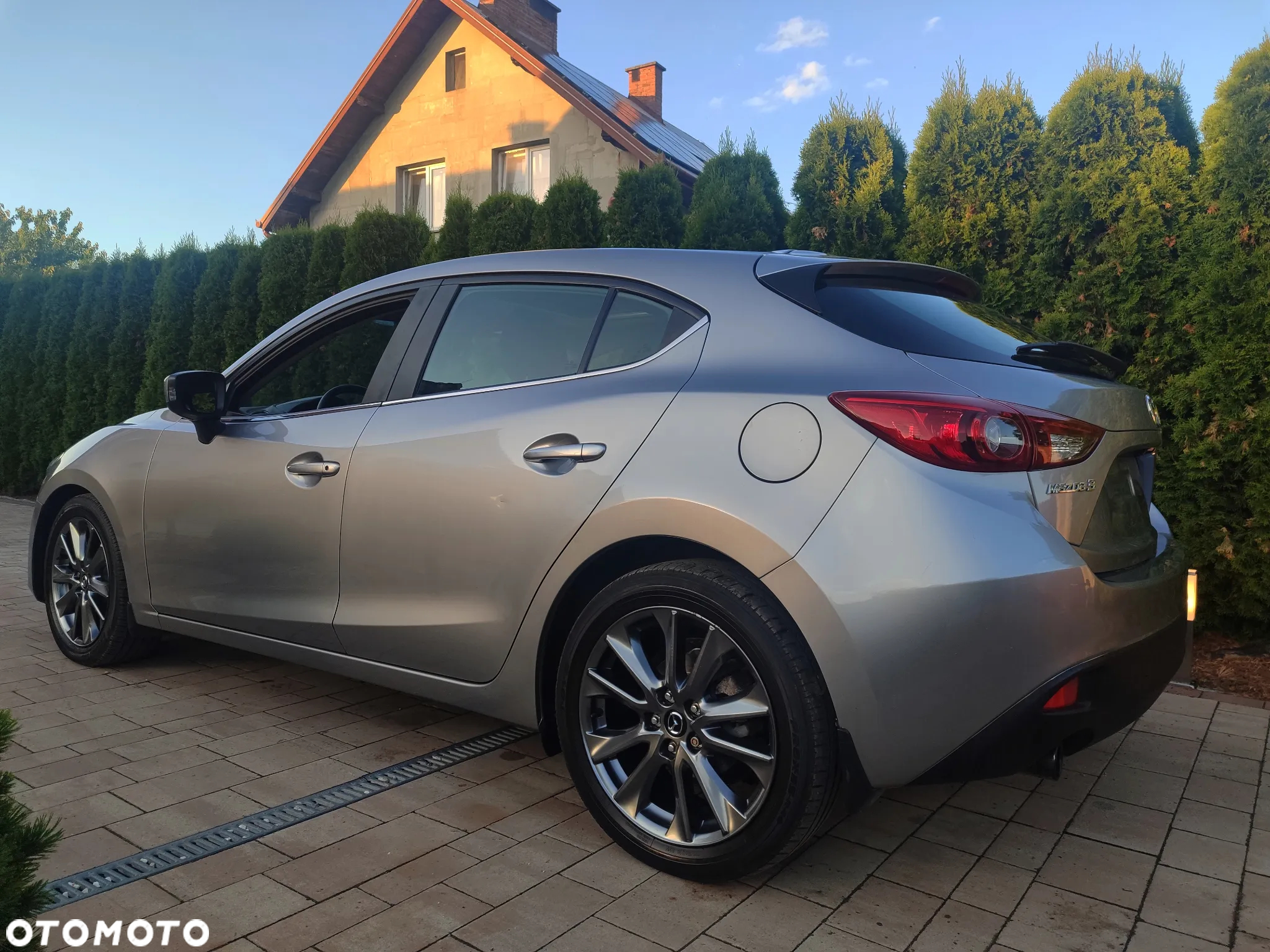 Mazda 3 - 2
