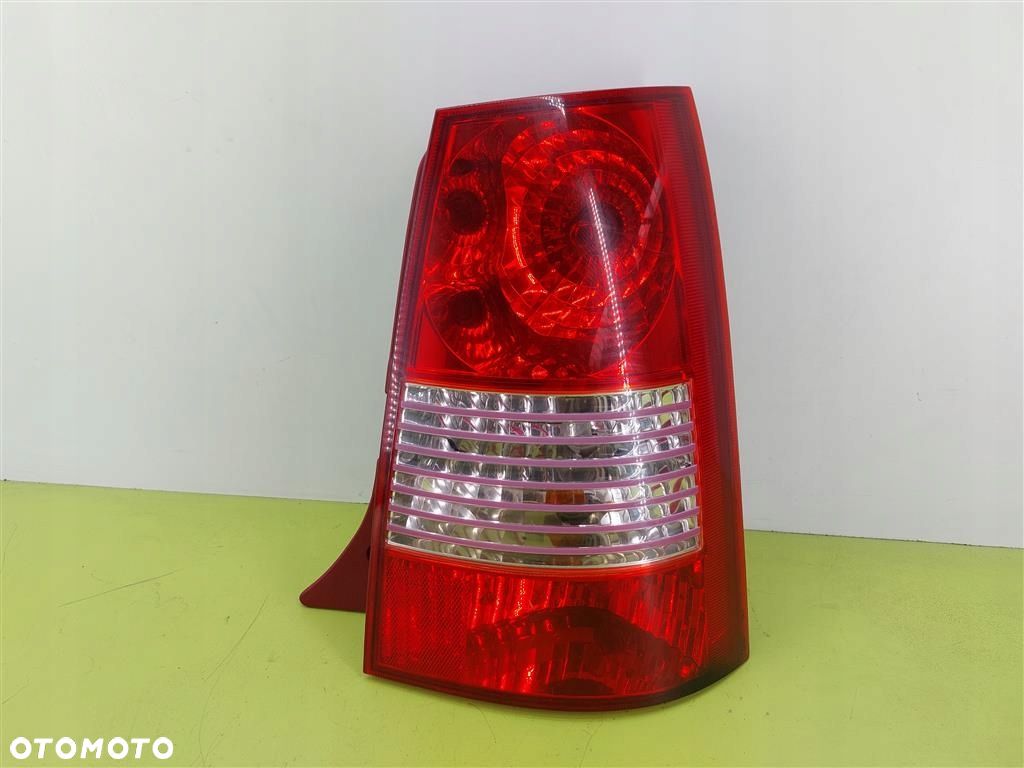 Lampa prawa tylna tył Kia Picanto I 2003-2011 PRZED LIFT EUROPA - 1