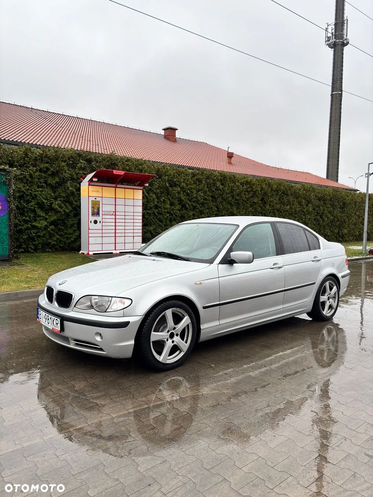 BMW Seria 3 330i - 1