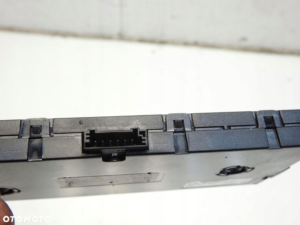 WZMACNIACZ ANTENY BMW X1 E84 9168335 - 3