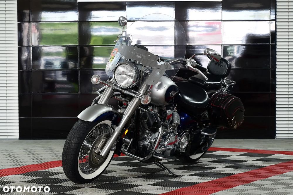 Yamaha Road Star - 1