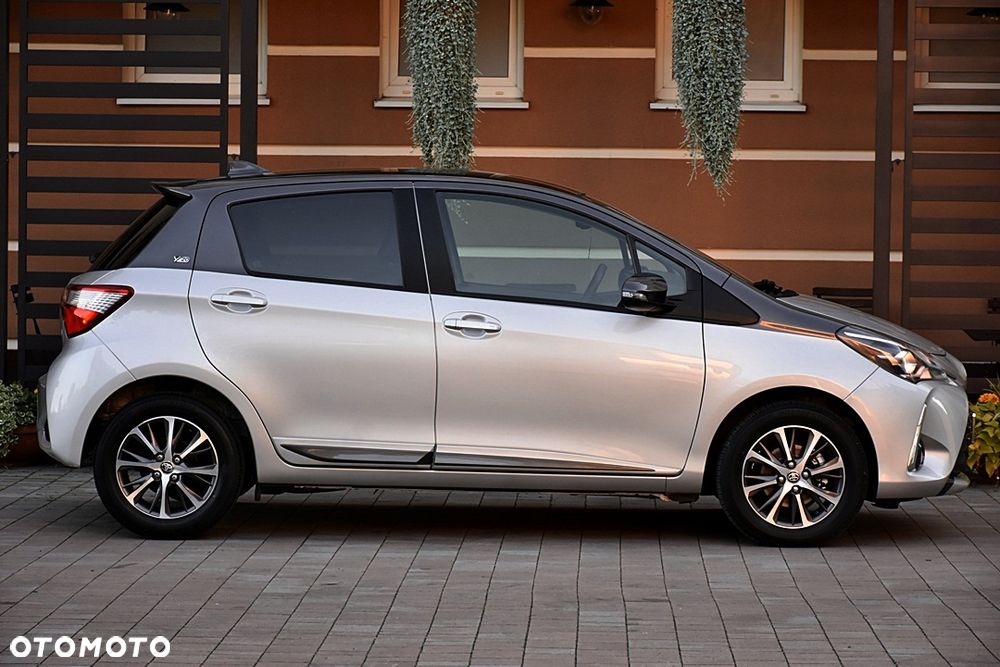 Toyota Yaris 1.5 20th Anniversary - 14