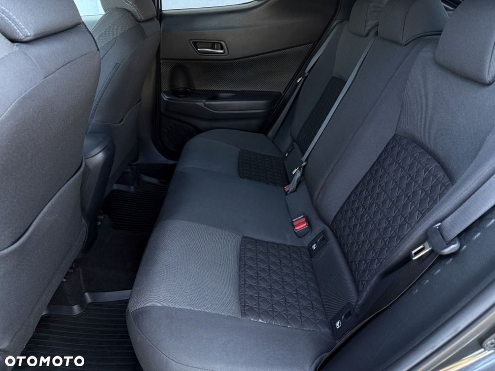 Toyota C-HR 1.8 Hybrid Style - 32