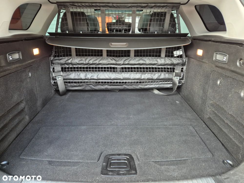 Renault Talisman Grandtour BLUE dCi 200 EDC LIMITED - 16