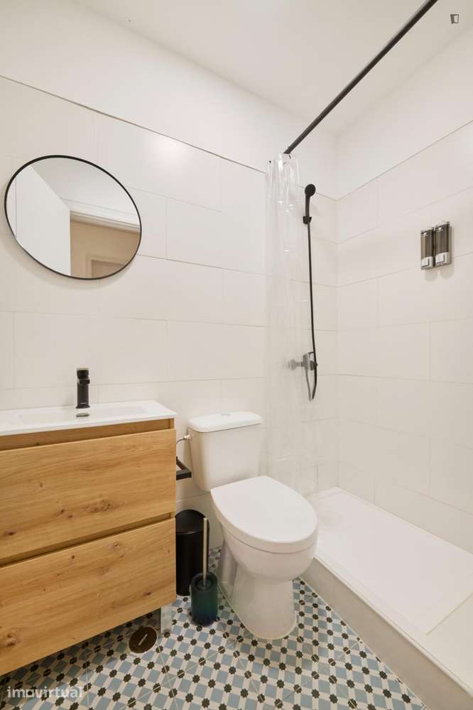 Quarto - localizado em Rato Lisbon - Grande imagem: 4/42