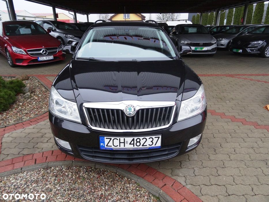 Skoda Octavia 1.8 TSI Elegance DSG - 2