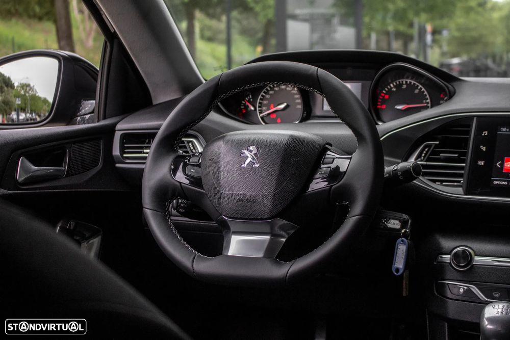 Peugeot 308 SW BlueHDi 130 Stop & Start Active - 29