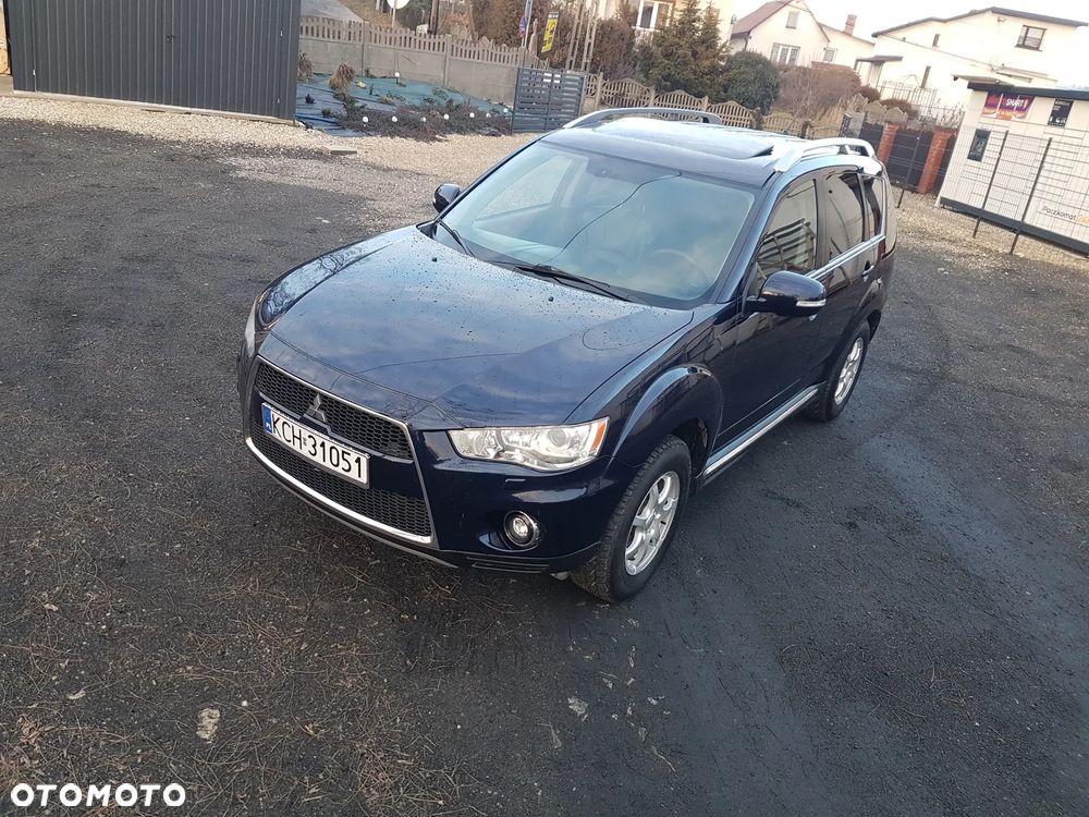 Mitsubishi Outlander 2.0 DID Intense + - 8