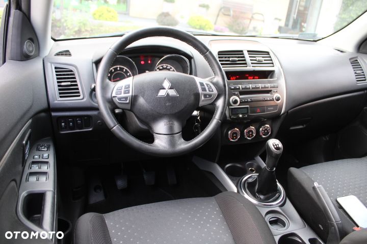 Mitsubishi ASX - 21