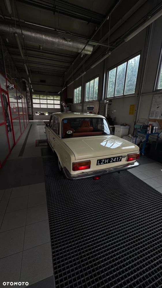 Fiat 125p - 4