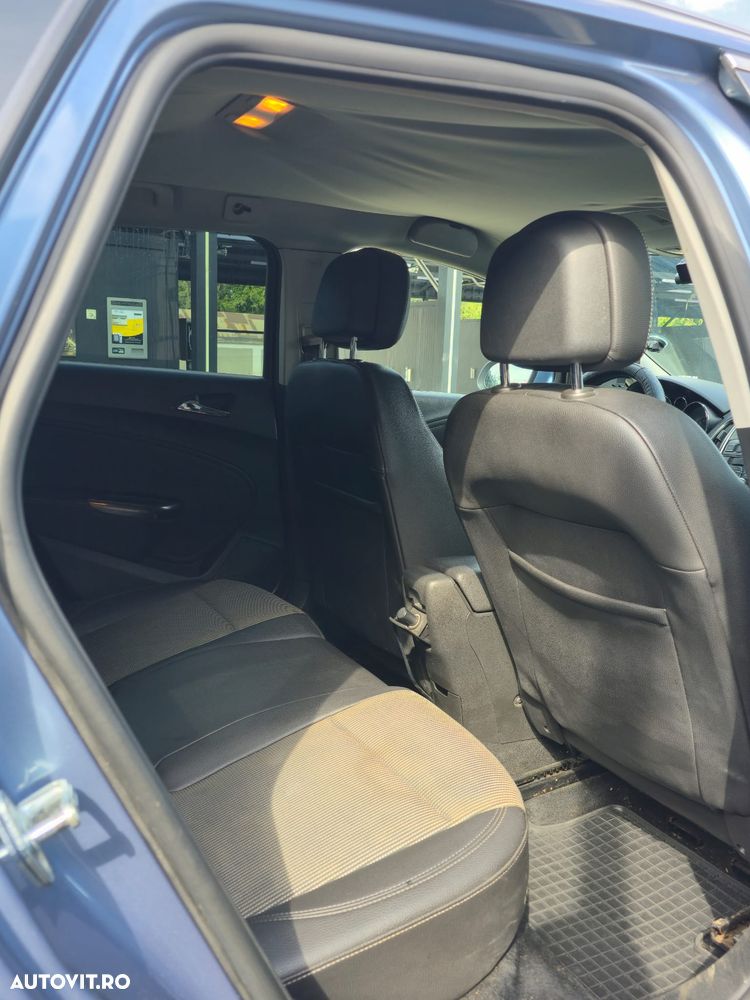 Opel Astra 1.4 Turbo ECOTEC Cosmo - 14