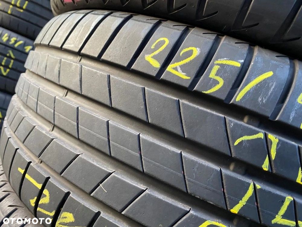 225/45/18 Bridgestone Turan T005_6,2mm_4szt_(242) - 7