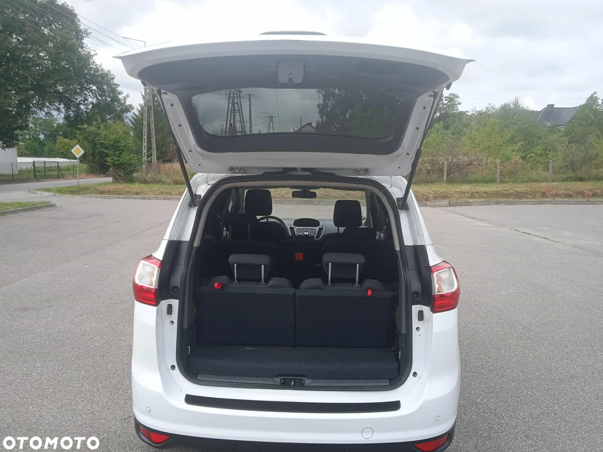 Ford C-MAX 2.0 TDCi Titanium - 10