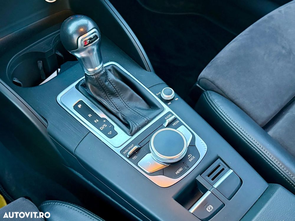 Audi A3 2.0 TDI S tronic Sport - 7