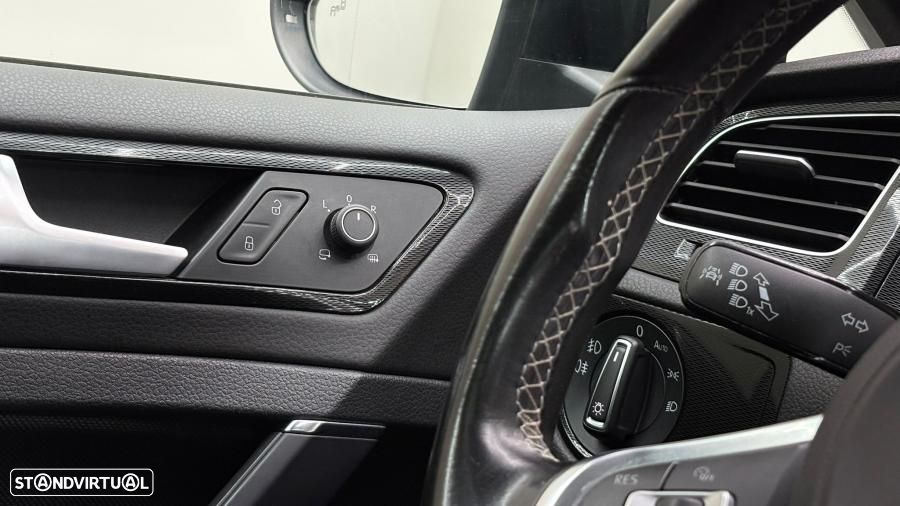 VW Golf GTD (BlueMotion ) DSG - 15