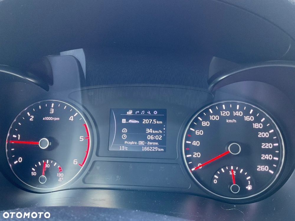 Kia Optima 1.7 CRDI M - 12