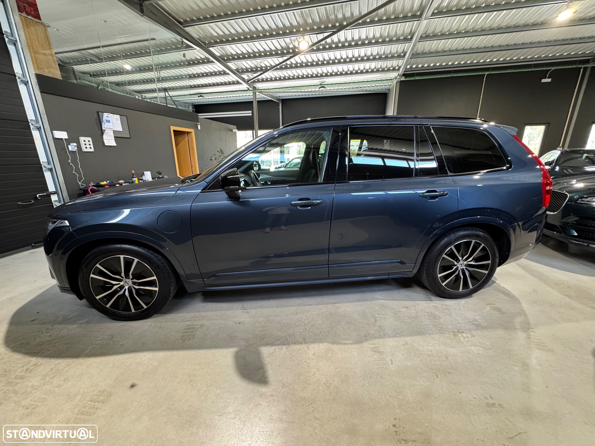 Volvo XC 90 2.0 T8 PHEV R-Design Expression AWD - 7
