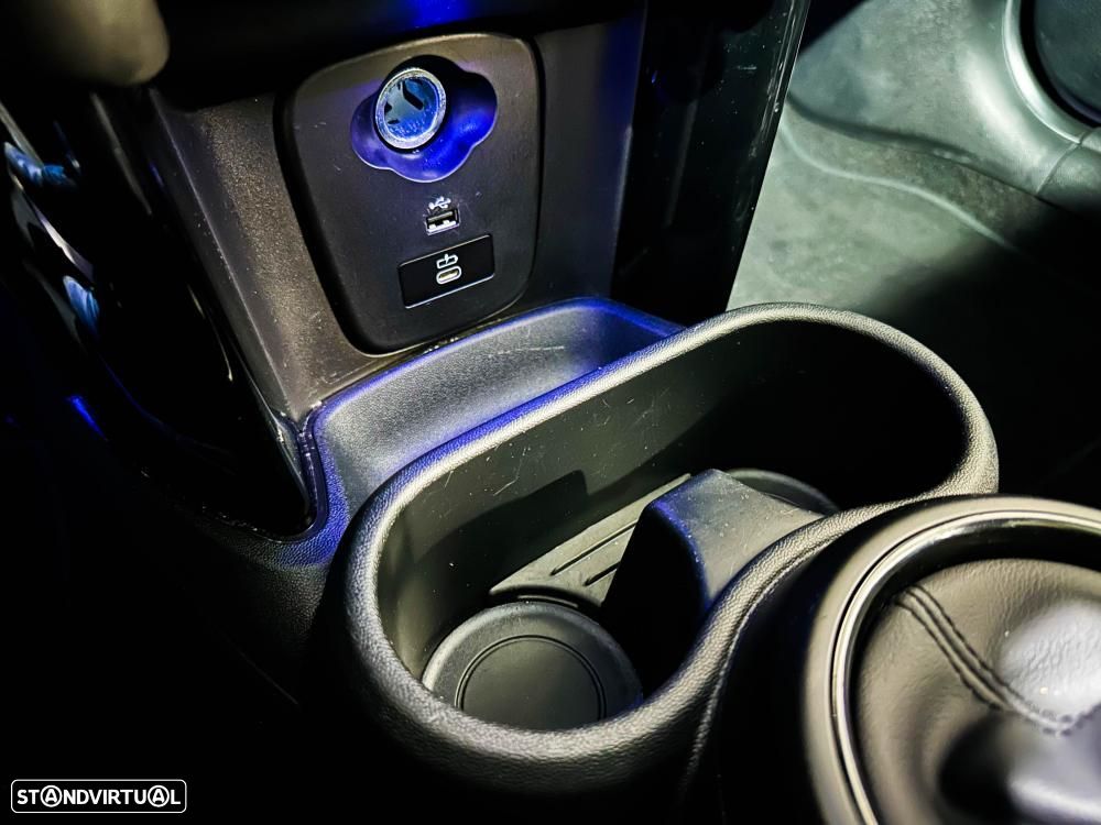 MINI 3 Portas Cooper SE Premium Classic - 61