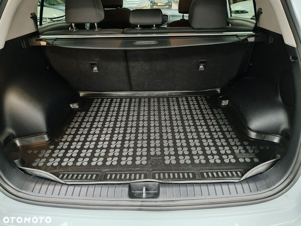 Kia Sportage - 13