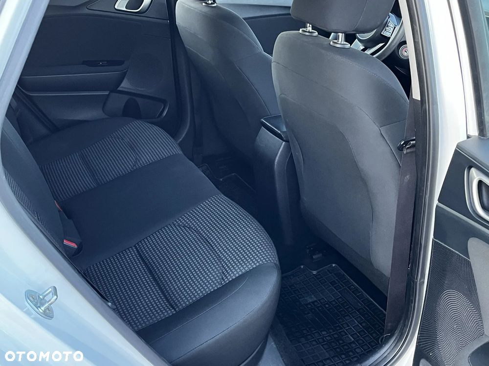 Kia Ceed 1.4 S - 15