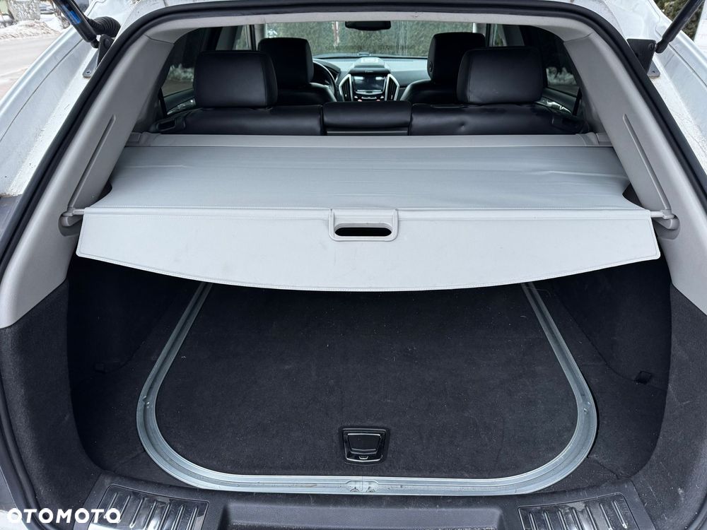 Cadillac SRX - 20
