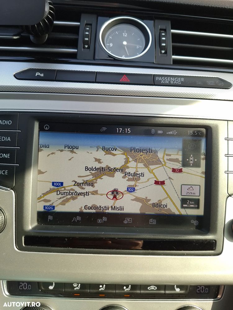 Volkswagen Passat 2.0 TDI DSG (BlueMotion Technology) Comfortline - 30