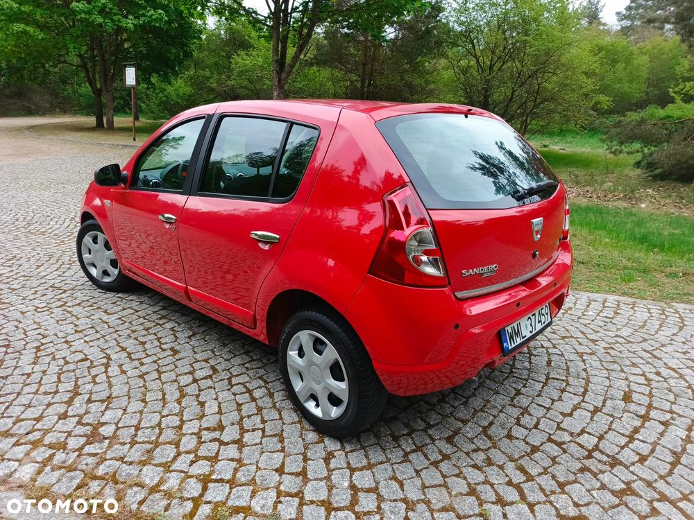 Dacia Sandero 1.6 16V Hi-Flex - 40