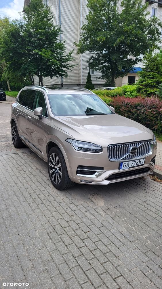 Volvo XC 90 - 1