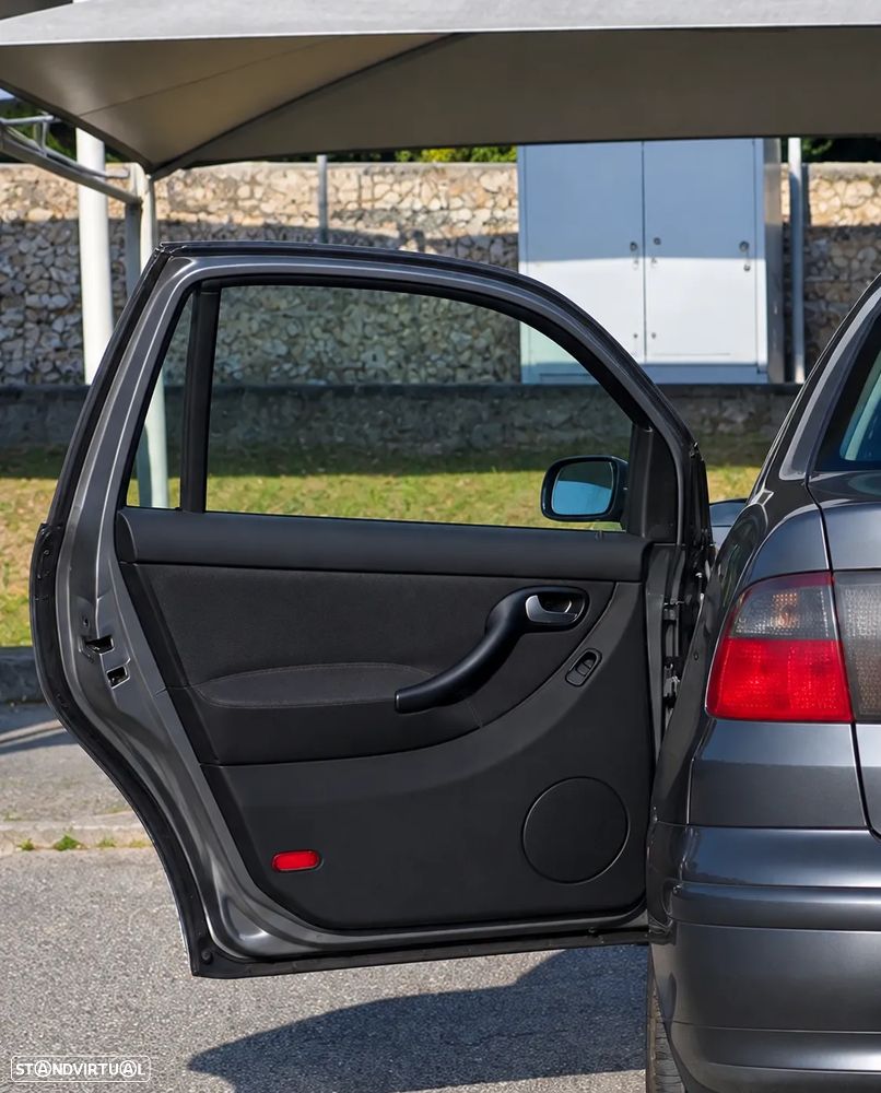 SEAT Toledo 1.9 TDI Executive - 28