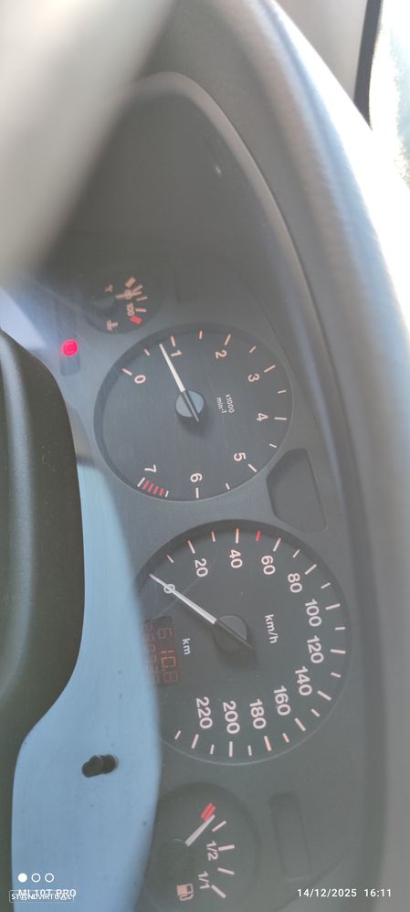 Opel Astra Caravan - 2