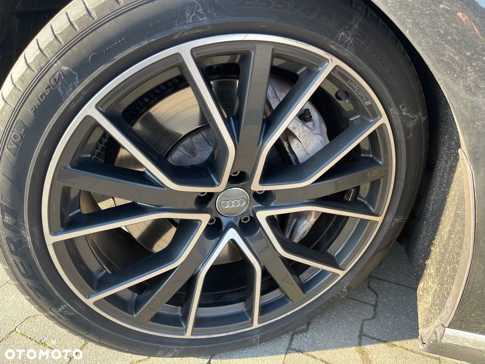 Audi A8 L 60 TFSI e Quattro Tiptronic - 11