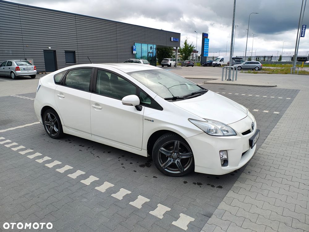 Toyota Prius 1.8 HSD Luna - 6