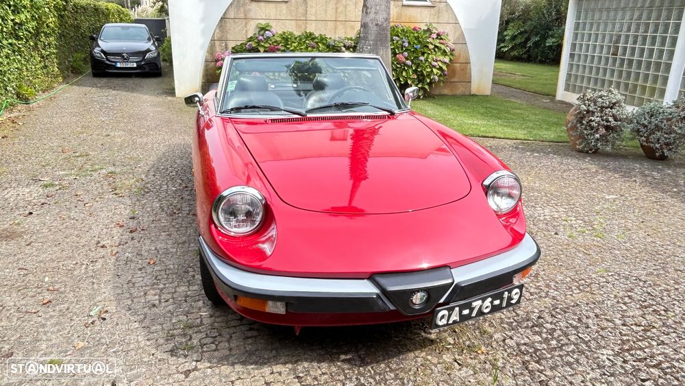 Alfa Romeo Spider 1.6 - 4