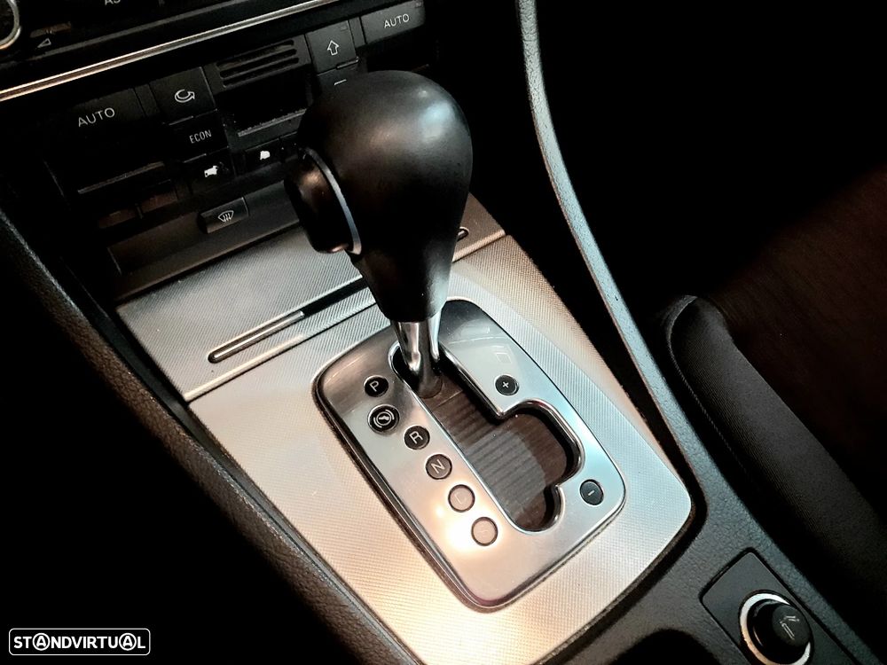 Audi A4 Avant 2.0 TDI multitronic - 11