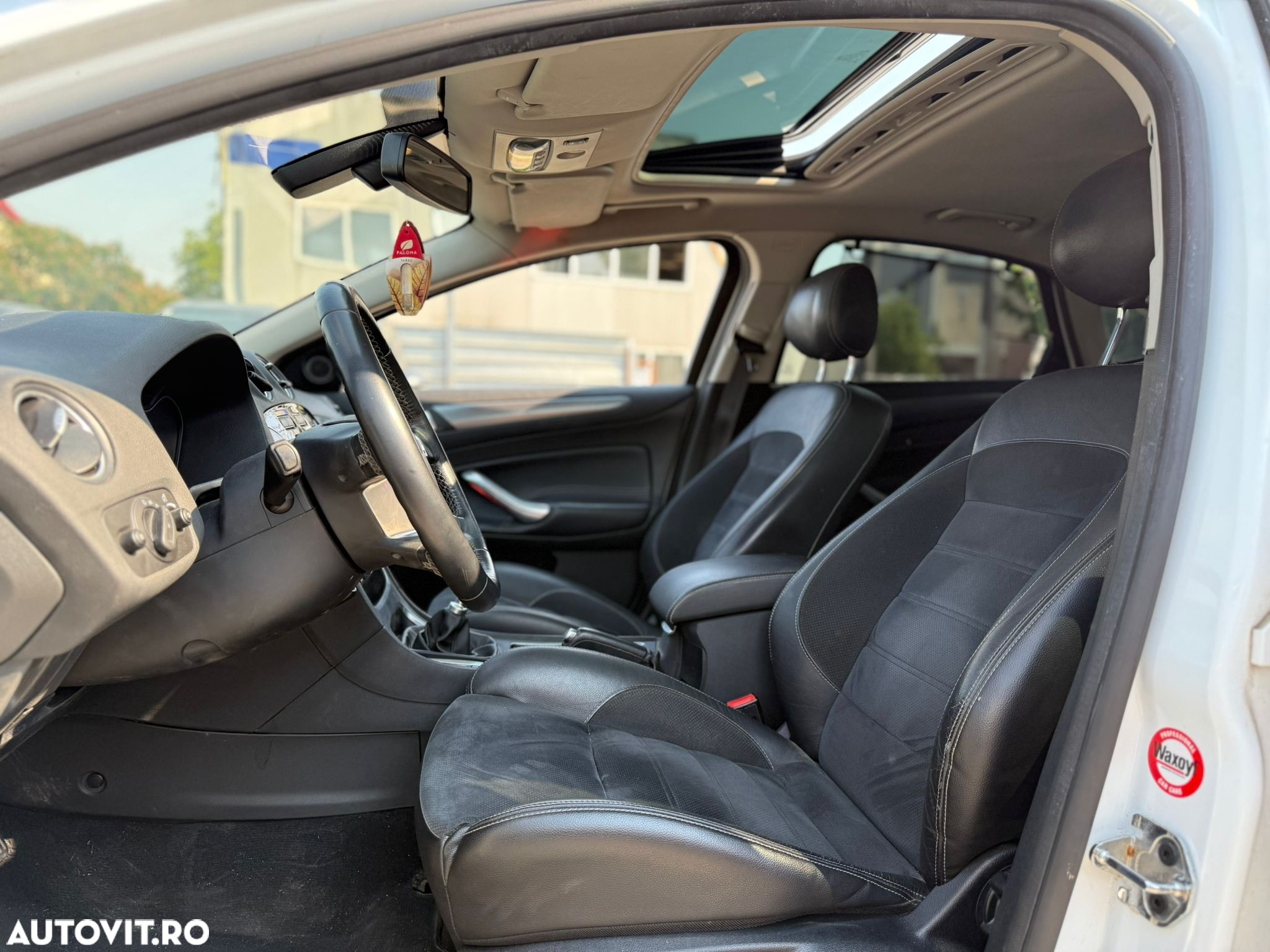Ford Mondeo 1.6 TDCi Ambiente - 8