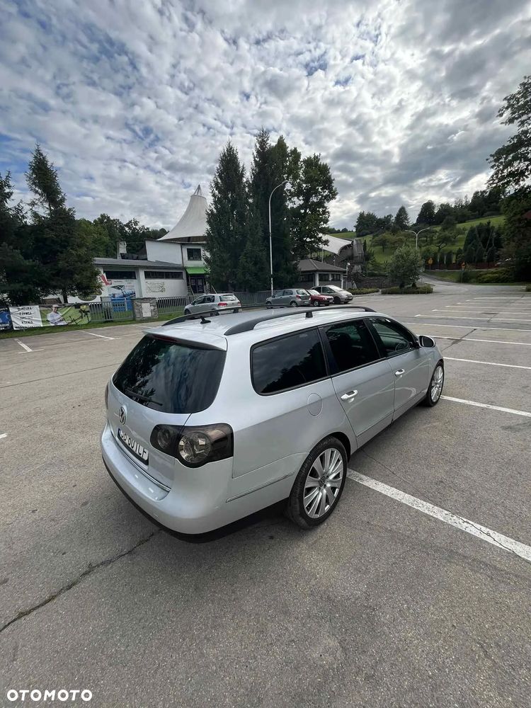 Volkswagen Passat Variant 2.0 TDI DPF Sportline DSG - 9