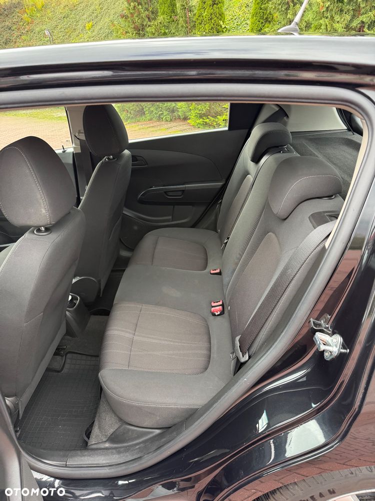 Chevrolet Aveo 1.4 16V LT - 12