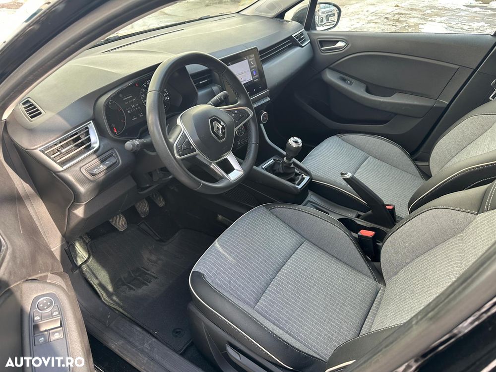 Renault Clio BLUE dCi 100 BUSINESS EDITION - 9