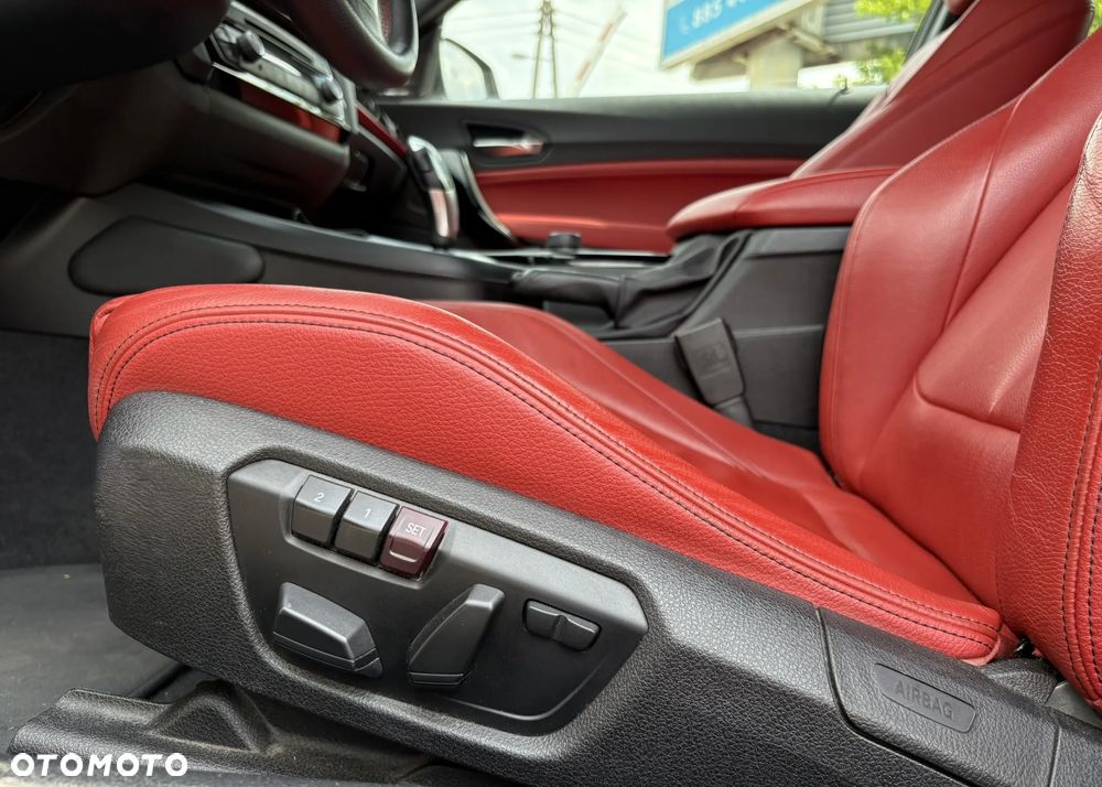 BMW Seria 1 118i Sport Line - 13