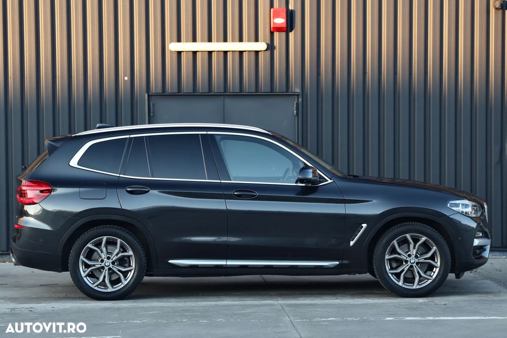 BMW X3 xDrive20d AT xLine - 37
