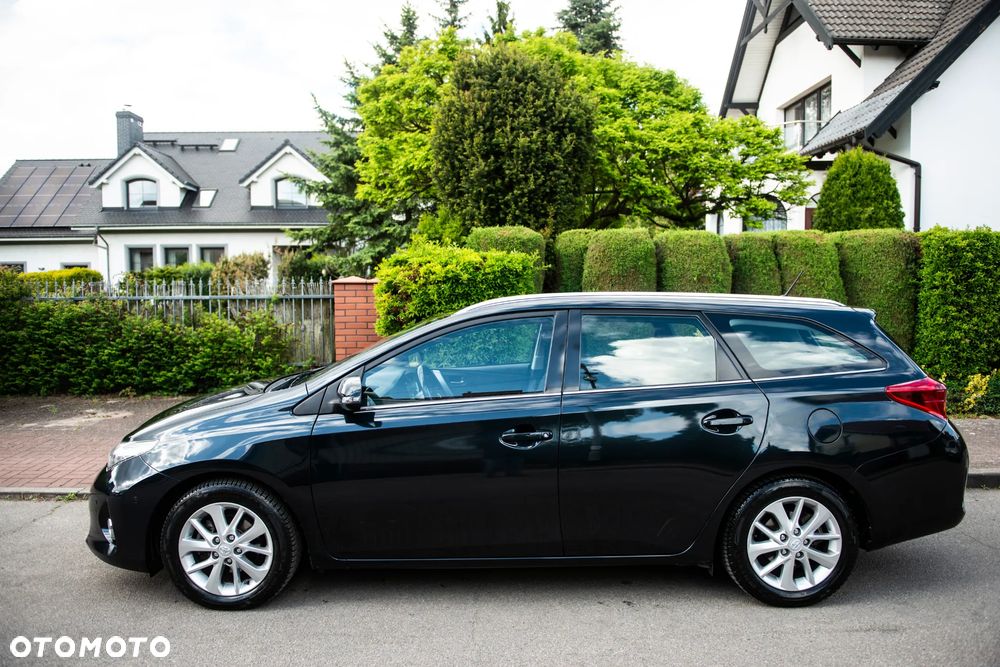 Toyota Auris 1.6 Valvematic Comfort - 11