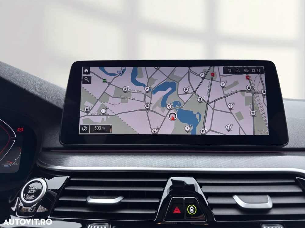 BMW Seria 5 530i xDrive Touring Aut. - 11