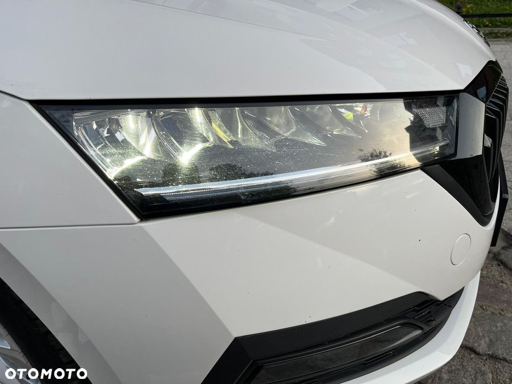 Skoda Octavia 1.5 TSI e-Tec Sportline DSG - 25