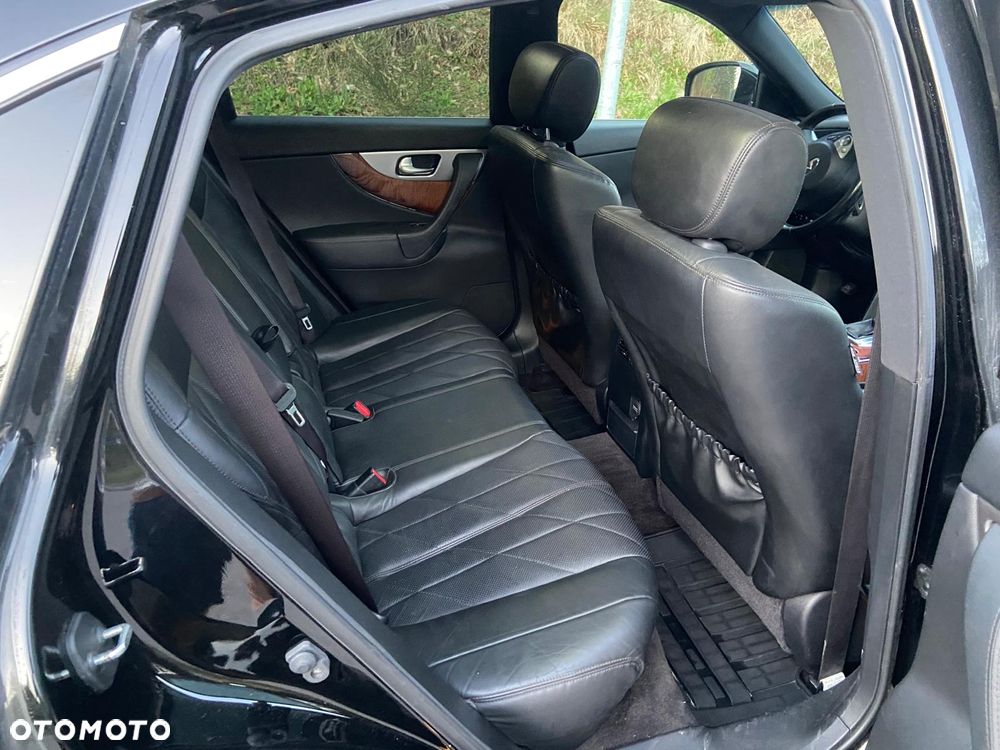 Infiniti QX70 3.7 AWD S Design - 19