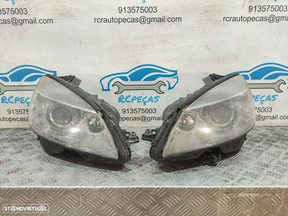 - Conjunto Oticas / Farois Xenon Mercedes W204 Class C - A2048203285 | 130732915602 - Esquerda | Direita | Original | Originais - 2