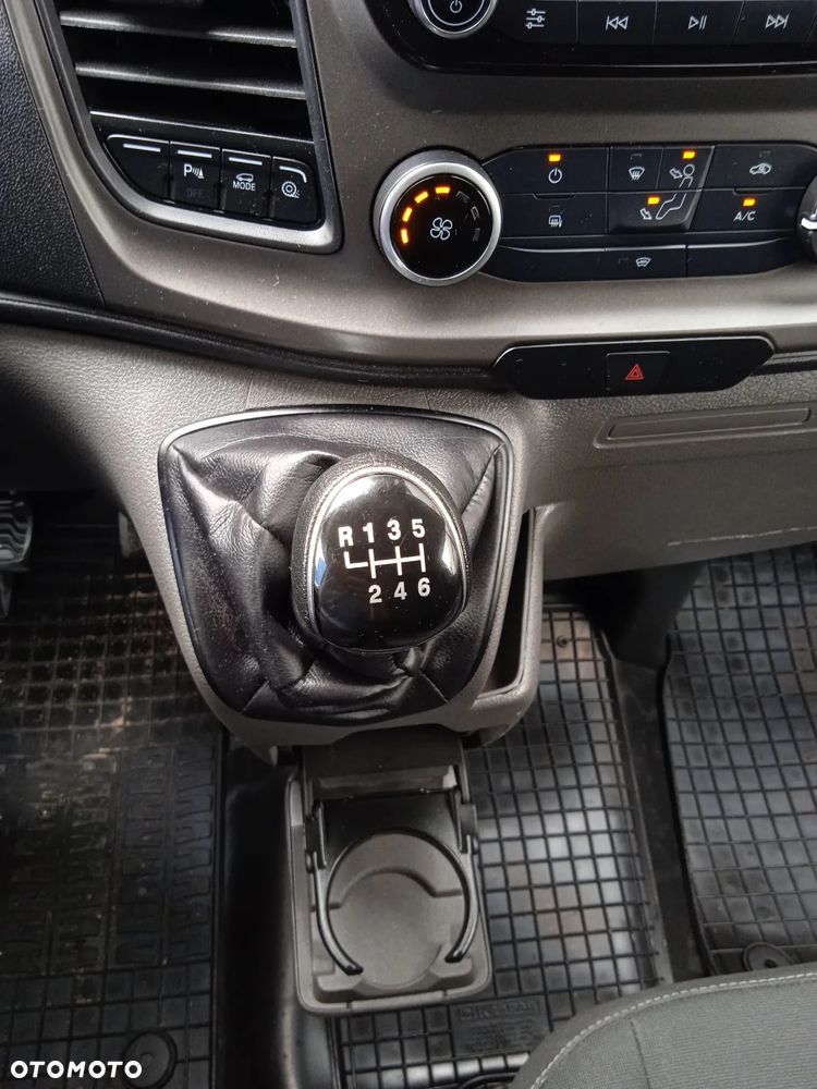 Ford Transit Custom - 26