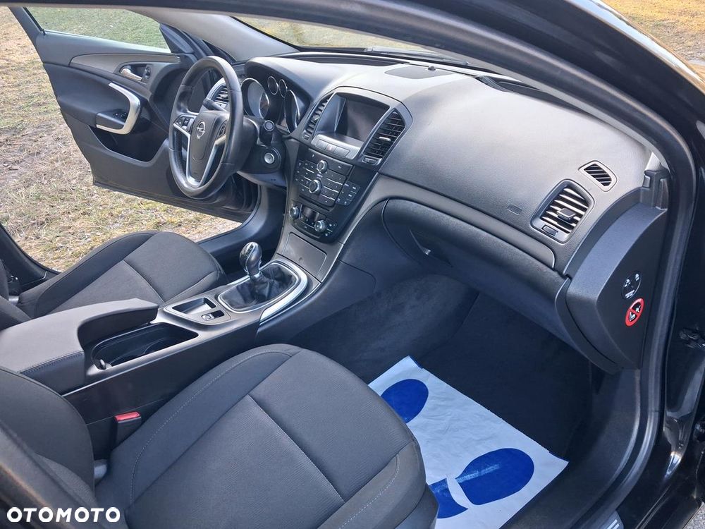 Opel Insignia - 27