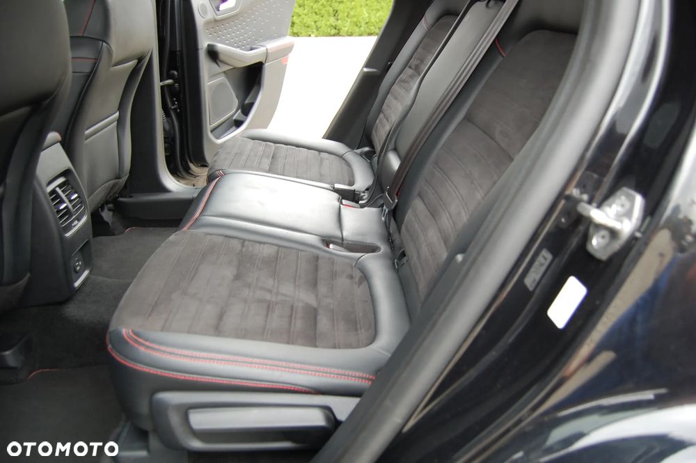 Ford Kuga 2.0 EcoBlue AWD ST-Line - 13