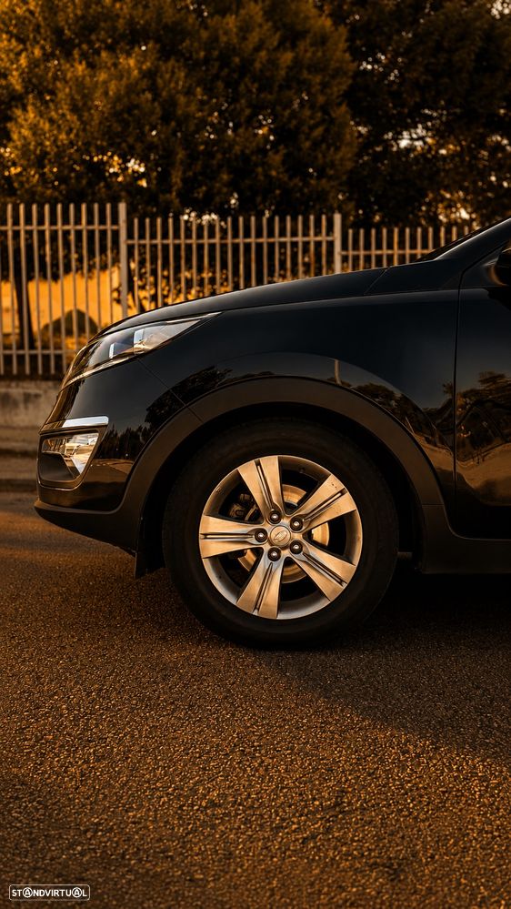 Kia Sportage 1.7 CRDI ISG EX - 12