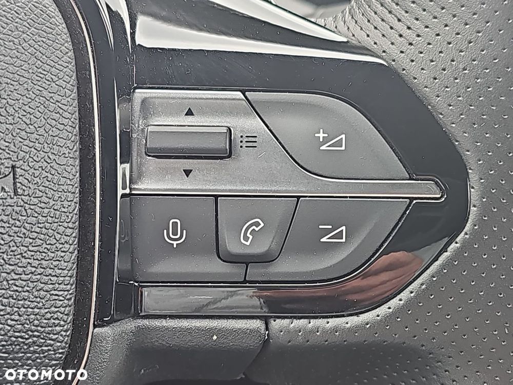 Peugeot 308 1.2 PureTech GPF GT Pack S&S EAT8 - 28